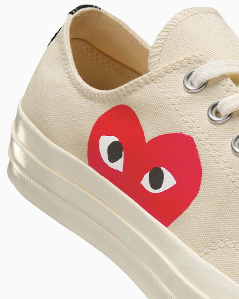 Converse Converse x Comme des Garçons PLAY Chuck 70 Białe Czerwone | 540817-FTS